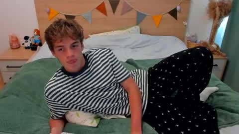 Fandi online show from April 2026 07:22:01 AM