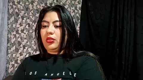 lapeligrosa_ online show from April 2026 03:53:01 PM