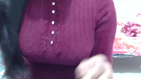 Snapshot of lara_dey chatting on January 2025 11:22:01 AM Anshika rai online show from January 2025 11:22:01 AM