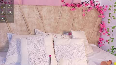 Lara Gill online show from January 2026 09:09:02 PM