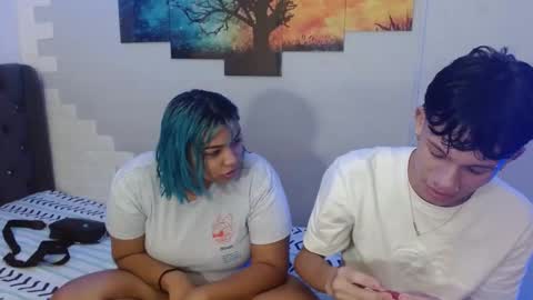 Lara online show from November 2025 12:40:02 PM