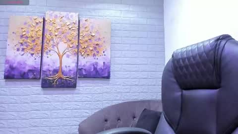 Snapshot of lara_martin chatting on January 2026 07:45:01 PM 700 200 online show from January 2026 07:45:01 PM