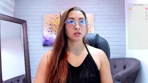      700  200   online show from May 2026 07:54:02 PM