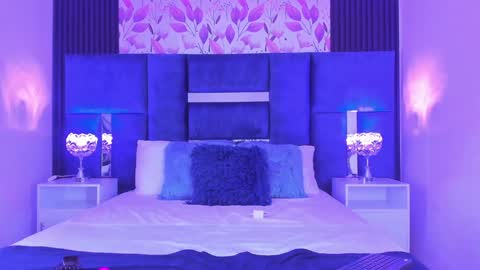 Snapshot of larabrook chatting on December 2024 07:11:01 PM Lara online show from December 2024 07:11:01 PM