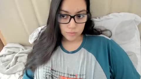 lara online show from March 2026 02:46:02 PM