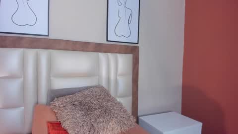 Snapshot of laragoldd chatting on December 2024 04:36:02 AM Lara Gold online show from December 2024 04:36:02 AM