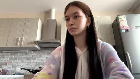 lara online show from March 2026 08:32:02 AM