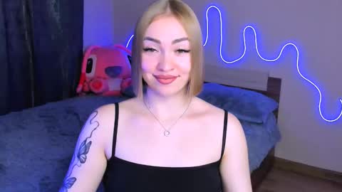 LaraKrein lk online show from September 2025 02:49:02 PM