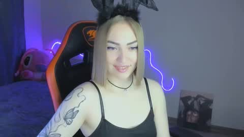 Snapshot of larakrein_lk chatting on January 2026 09:18:01 PM LaraKrein lk online show from January 2026 09:18:01 PM