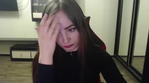 Snapshot of laralianna chatting on February 2025 05:26:01 PM Laralianna online show from February 2025 05:26:01 PM