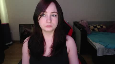 Laralianna online show from April 2026 09:35:02 AM