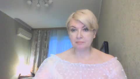 laramrs online show from April 2026 05:03:02 PM