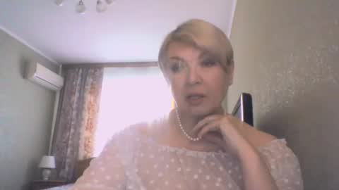 laramrs online show from May 2026 04:34:01 PM