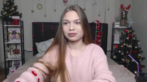 Snapshot of larapika chatting on December 2025 06:03:01 PM LaraPika online show from December 2025 06:03:01 PM