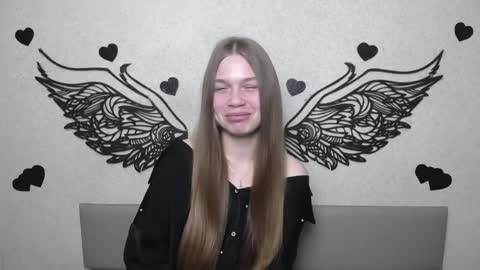 LaraPika online show from May 2026 05:16:01 AM