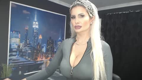 laras_moans online show from December 2024 09:06:02 AM