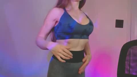 larawintersxxx online show from February 2026 09:43:01 PM