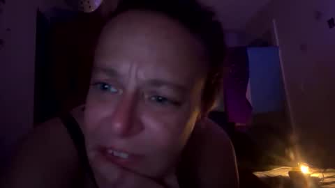 lareynadelnorte52 online show from June 2026 06:52:02 AM