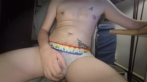 largerwilliam online show from October 2025 05:04:01 AM