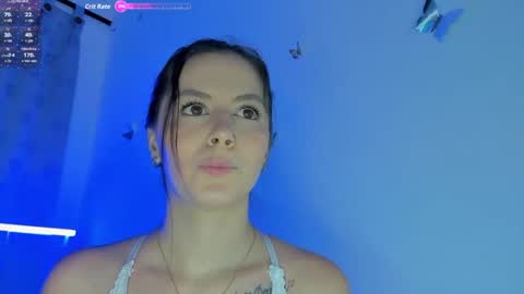 Snapshot of larisabrice chatting on November 2025 10:45:02 PM Yuli online show from November 2025 10:45:02 PM