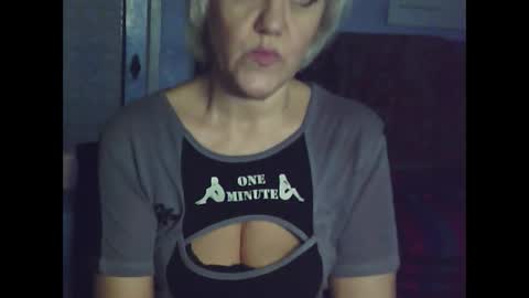 larisaq4ugo24 online show from January 2025 09:19:02 AM