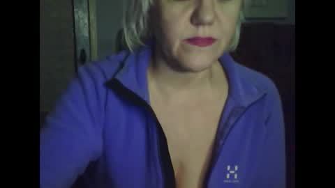 larisaq4ugo24 online show from February 2025 06:57:02 PM