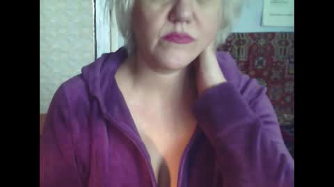 larisaq4ugo24 online show from February 2025 09:31:01 AM