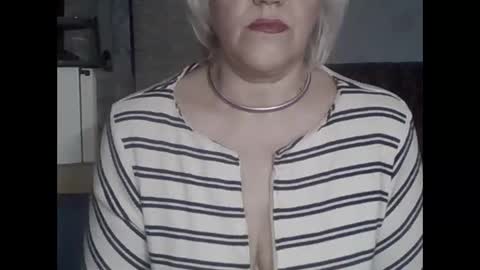 larisaq4ugo24 online show from February 2026 07:15:01 AM