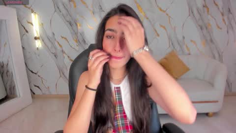 Larisa Smirnov online show from September 2025 04:23:02 AM