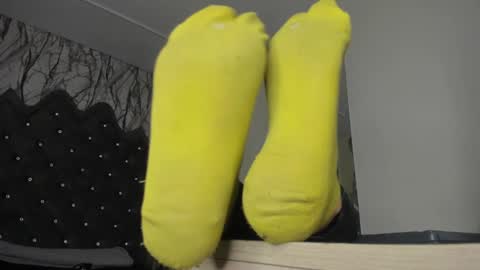 Snapshot of larissa01_ chatting on January 2025 02:42:01 AM Lari online show from January 2025 02:42:01 AM