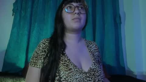  Lari online show from December 2025 11:42:02 PM