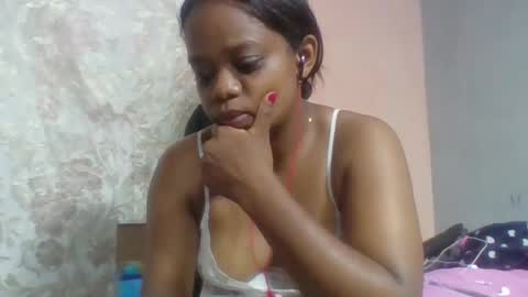Snapshot of larissa645771 chatting on April 2026 08:26:02 PM larissa645771 online show from April 2026 08:26:02 PM