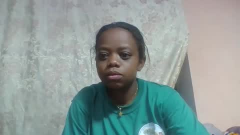 Snapshot of larissa645771 chatting on May 2026 07:36:01 AM larissa645771 online show from May 2026 07:36:01 AM