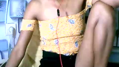 Snapshot of larra27 chatting on May 2026 09:03:02 AM Malala online show from May 2026 09:03:02 AM