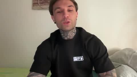 larsskeet online show from March 2026 02:09:02 PM