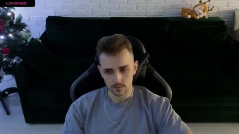 Snapshot of larstar01 chatting on December 2024 03:55:02 AM Lars online show from December 2024 03:55:02 AM