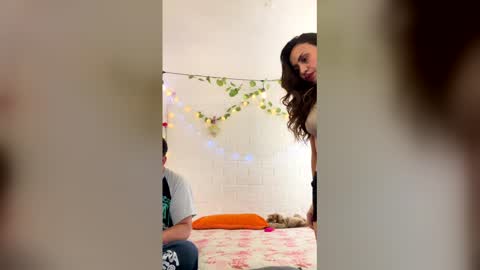 lasexbellaylabestia online show from May 2026 05:19:02 PM