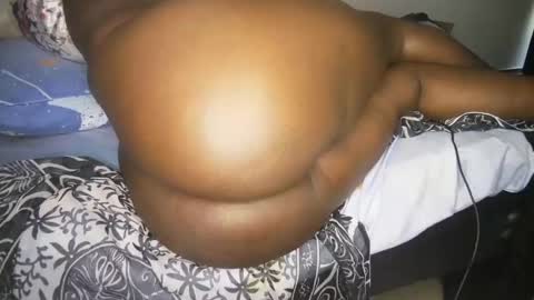 Snapshot of lasisi_ chatting on February 2025 10:23:02 AM Lasisi online show from February 2025 10:23:02 AM