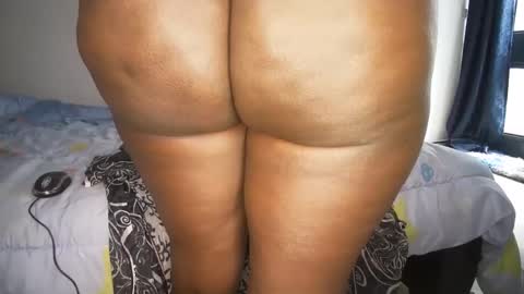 Snapshot of lasisi_ chatting on February 2025 11:28:01 AM Lasisi online show from February 2025 11:28:01 AM