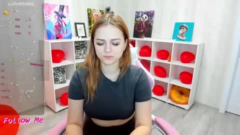 Snapshot of lasly_fox chatting on March 2025 12:18:02 AM Leslie GTM2 Mon Tue Sat 0300am-1000am Thu and Sun 0900am-1600pm. online show from March 2025 12:18:02 AM