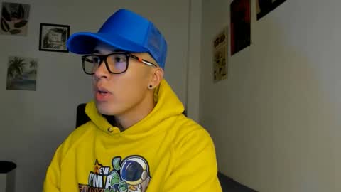 Snapshot of lass_nazar chatting on March 2026 01:22:02 AM lass_nazar online show from March 2026 01:22:02 AM