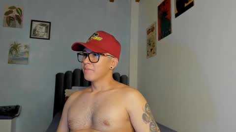 Snapshot of lass_nazar chatting on April 2026 01:17:02 AM lass_nazar online show from April 2026 01:17:02 AM