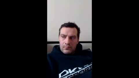 Snapshot of laszloszilagyi2122 chatting on February 2026 12:04:02 PM laszloszilagyi2122 online show from February 2026 12:04:02 PM