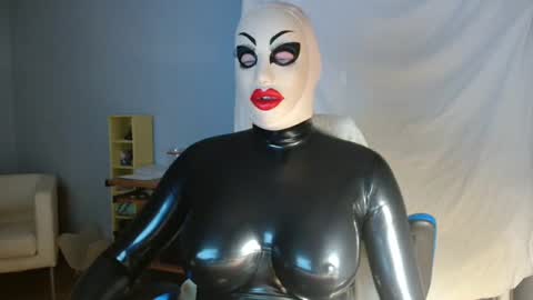 Latex Doll Iris online show from February 2025 09:46:01 PM