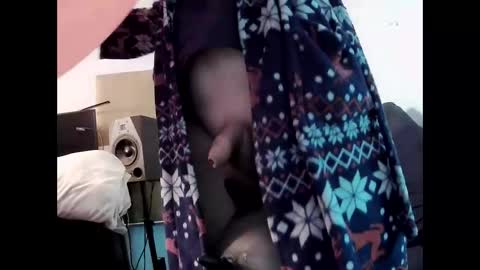 Snapshot of latexchris77 chatting on December 2024 02:02:01 PM latexchris77 online show from December 2024 02:02:01 PM