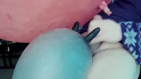 Snapshot of latexchris77 chatting on March 2025 08:41:02 AM latexchris77 online show from March 2025 08:41:02 AM