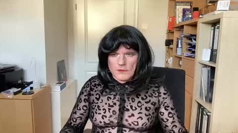 latexdoreen online show from April 2026 08:08:01 AM