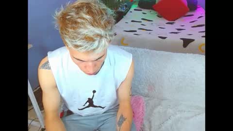 Snapshot of latin_boysxxx_ chatting on November 2025 03:49:01 AM latin_boysxxx_ online show from November 2025 03:49:01 AM