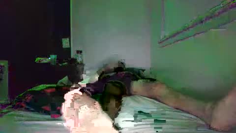 latin_bussyboii online show from April 2026 06:07:02 AM