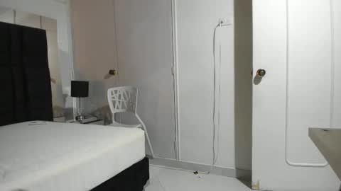 Snapshot of latin_couple20y chatting on March 2025 10:55:01 AM Johana y Santiago online show from March 2025 10:55:01 AM